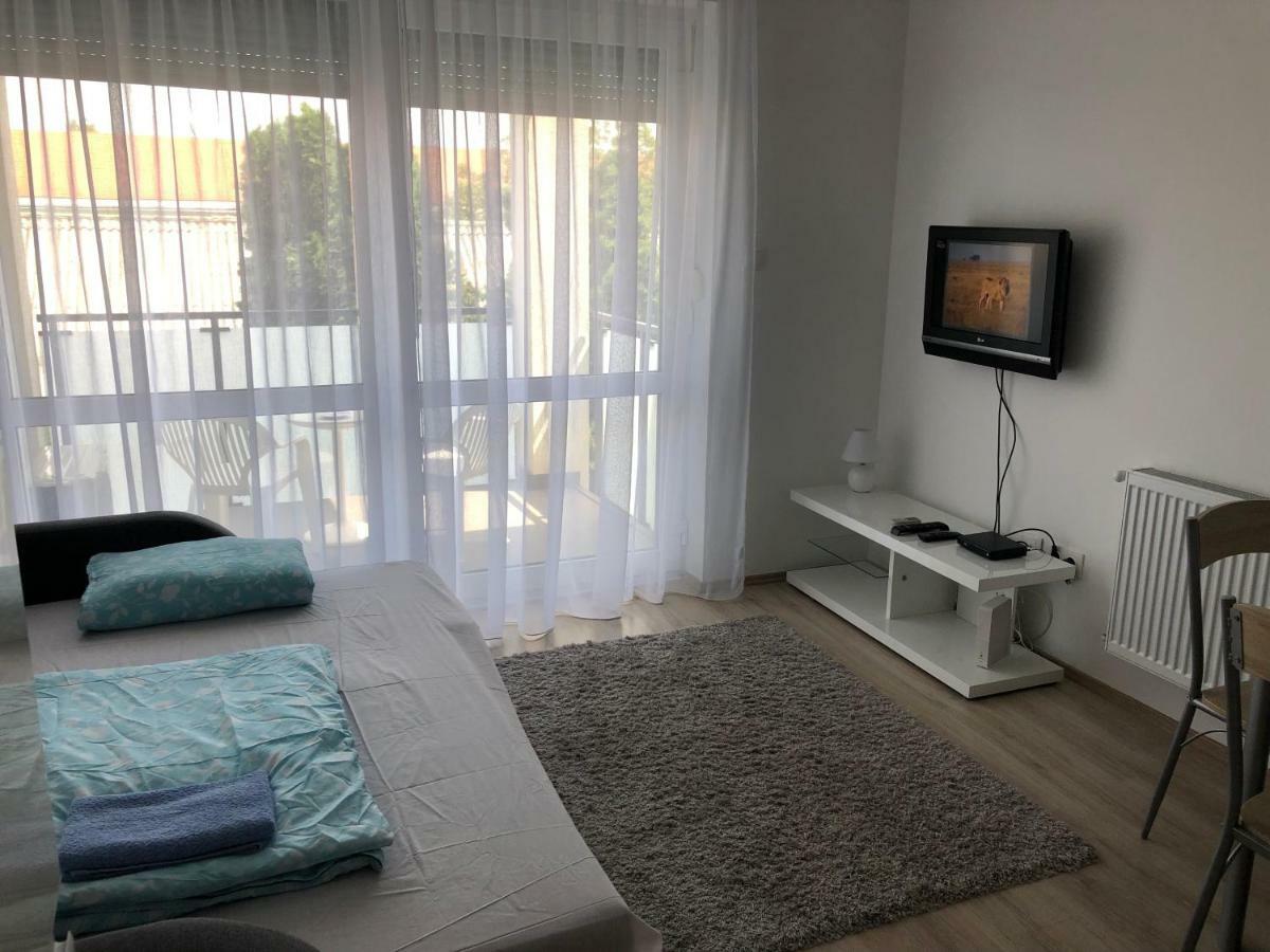 Апартаменты Belle Casa 34 Дебрецен Экстерьер фото
